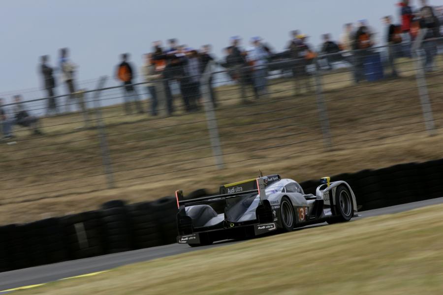  Audi R18 TDI Ultra Le Mans 24hr 2011 года  (фото 70 из 108)